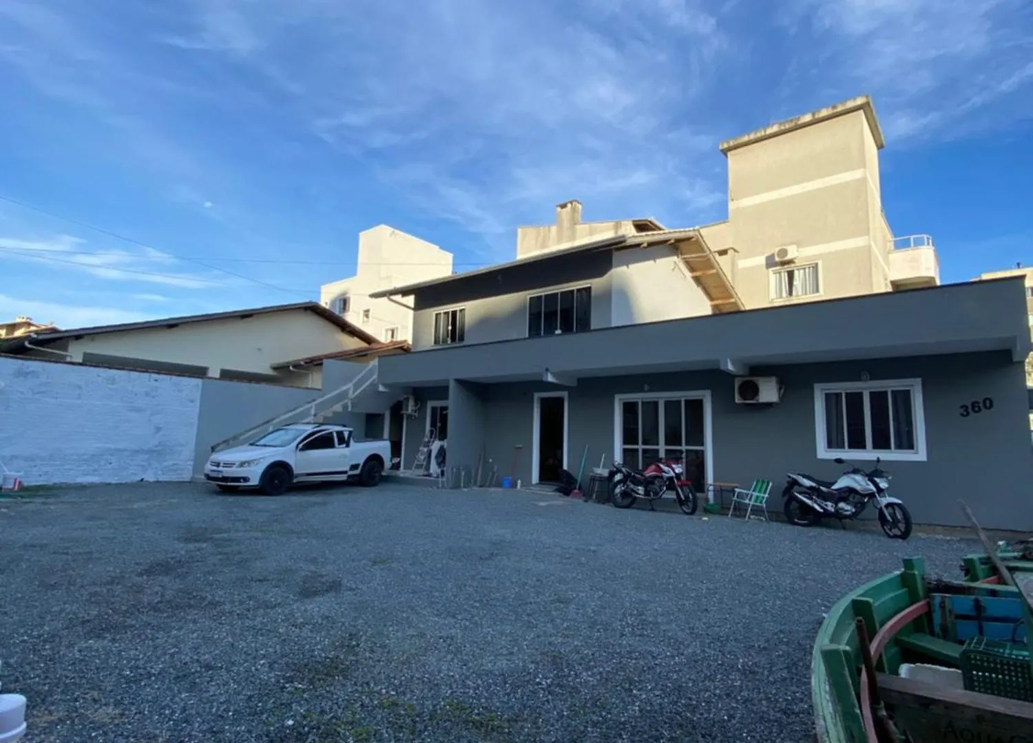 度假居 Casa Com Tres Dormitoria A Uma Quadra Da Praia 邦比尼亚斯